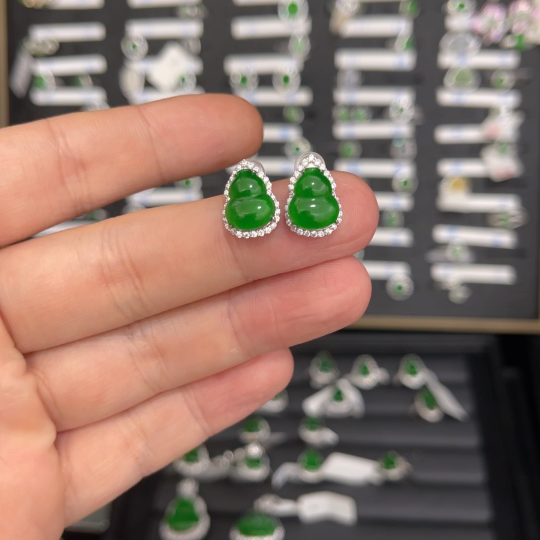 翡翠戒指银S925镶嵌翡翠耳钉