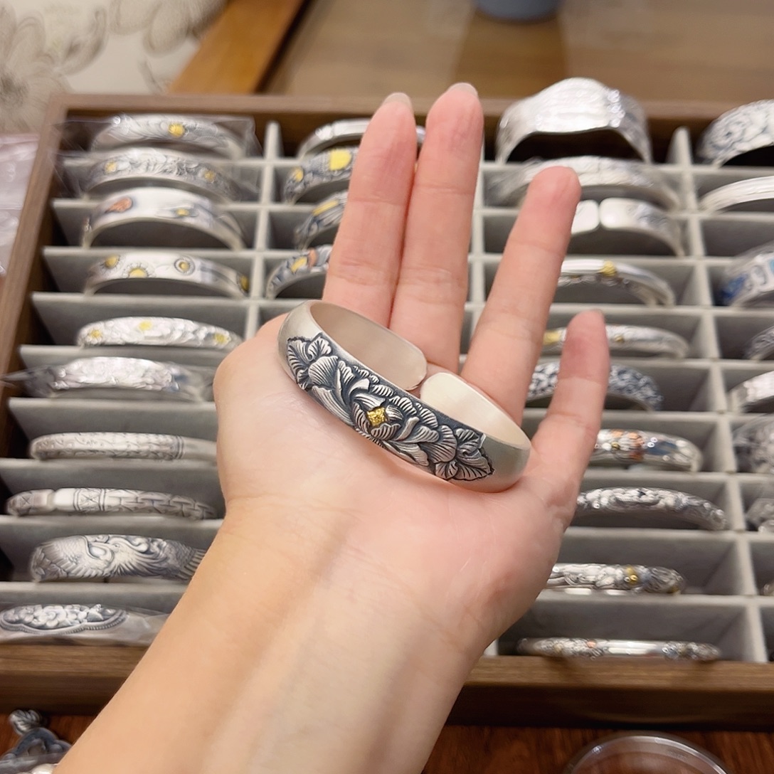 足银足银贴金牡丹镯