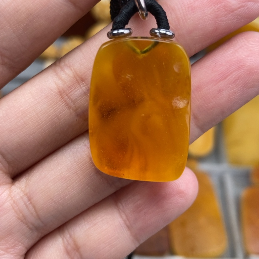 【闪购商品】琥珀珠宝奇石未镶嵌