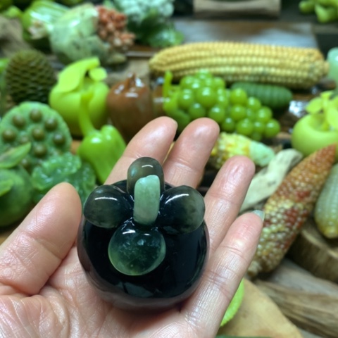 蛇纹石玉摆件未镶嵌用****7