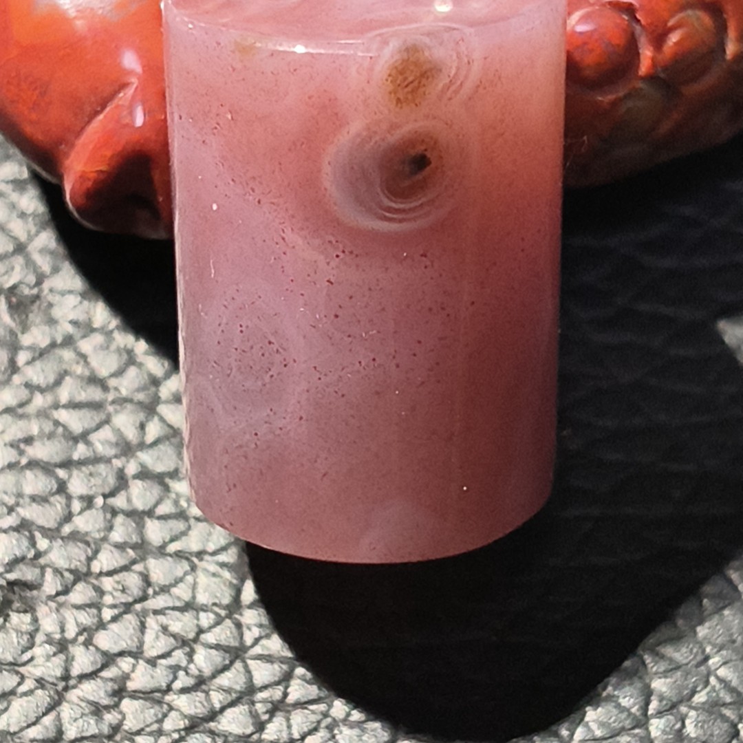 天然战国红玛瑙粉沙桶珠