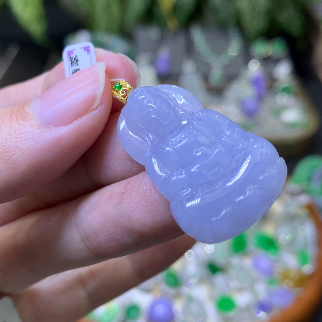 颈饰18K金镶嵌翡翠