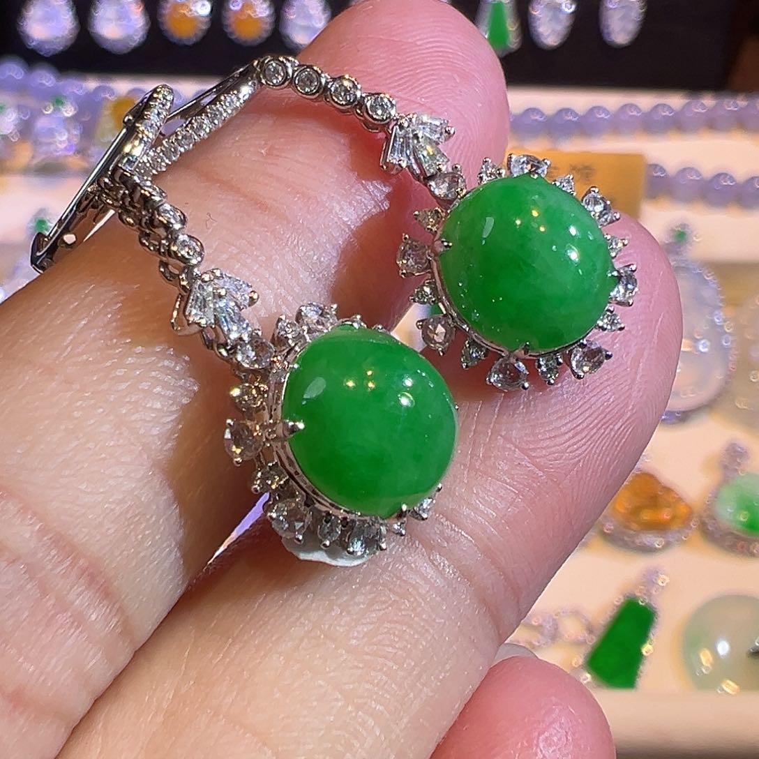 翡翠耳饰18K金镶嵌满色蛋面百搭