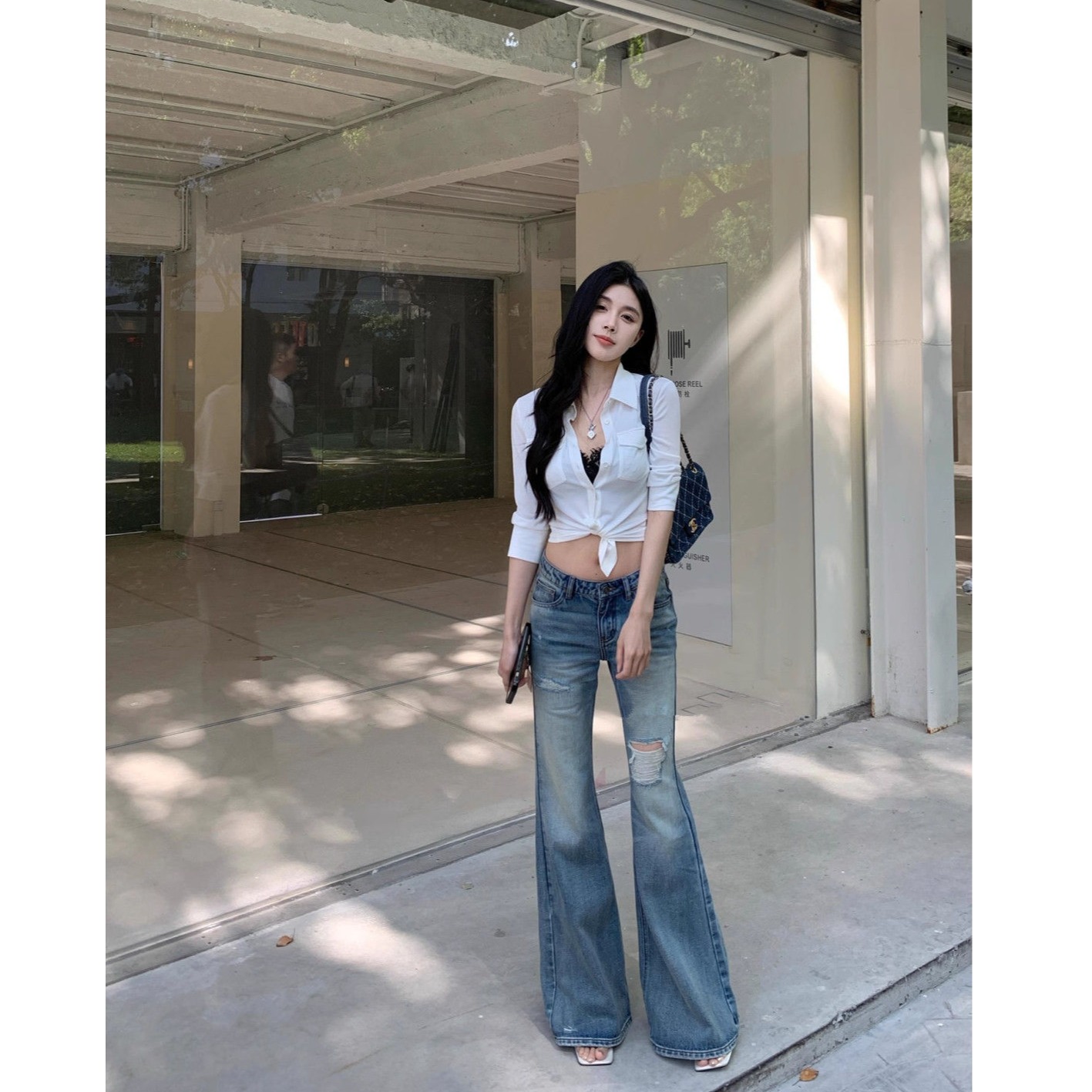 高个子加长浅蓝色破洞微喇叭牛仔裤女宽松阔腿裤夏季新款修身裤子