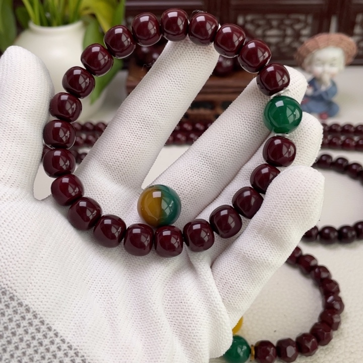 .***。猴头核桃吊坠猴头