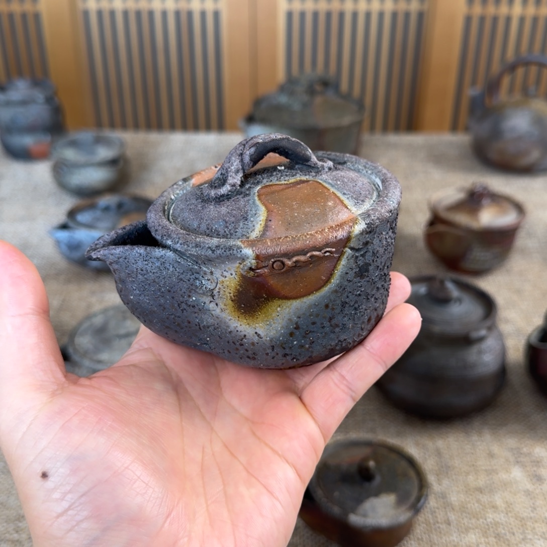 晟***初代原田陶月 备前烧宝瓶