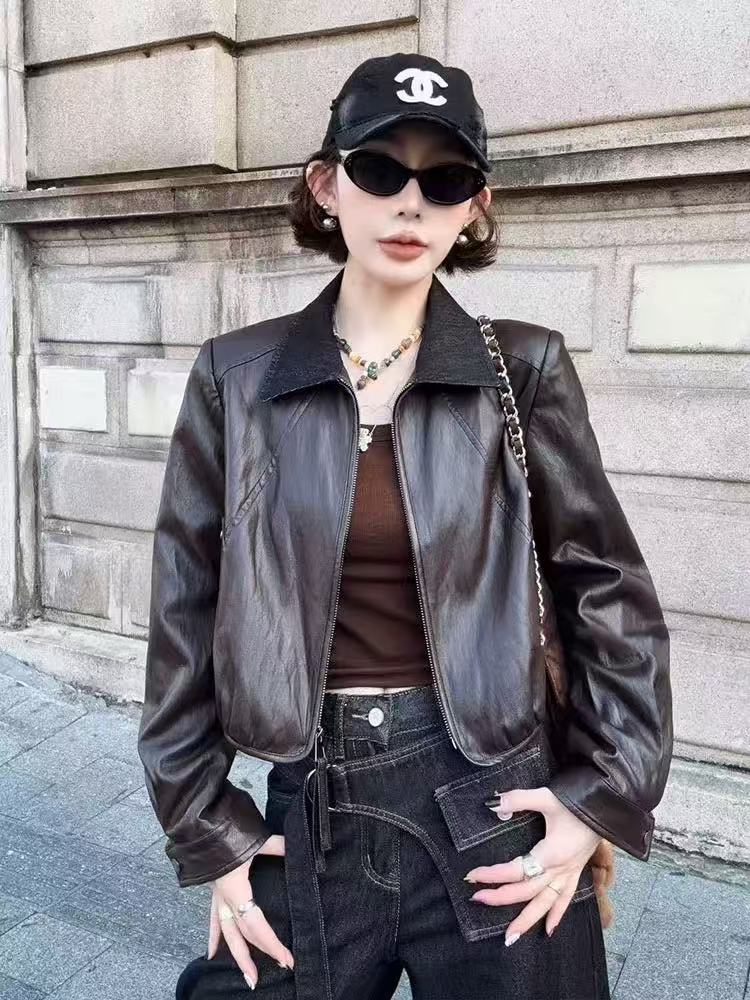 玲家精选557款号时尚翻领短款皮衣外套