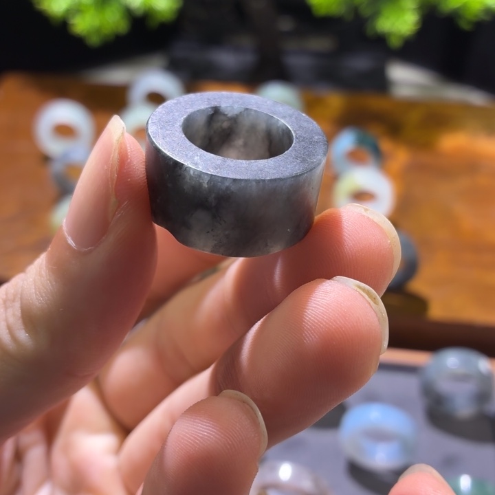 未镶嵌定制翡翠戒指