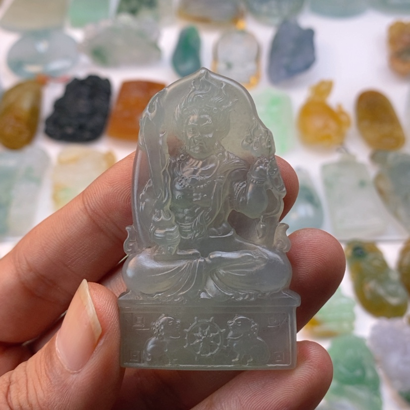 【闪购商品】定制翡翠未镶嵌运**生不动明王