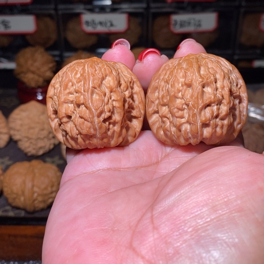 汤***r把件文玩核桃磨盘