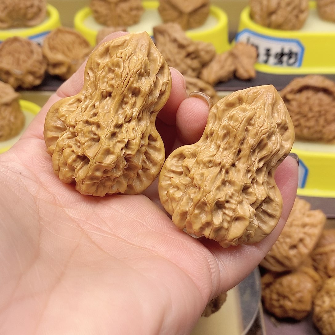 文玩核桃吊坠宝葫芦