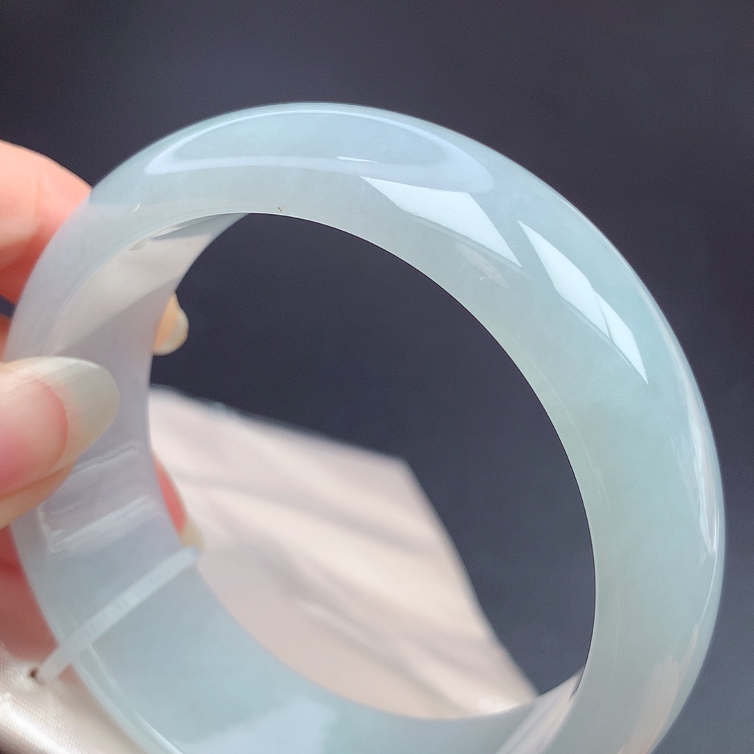 翡翠未镶嵌手镯56.3圈口