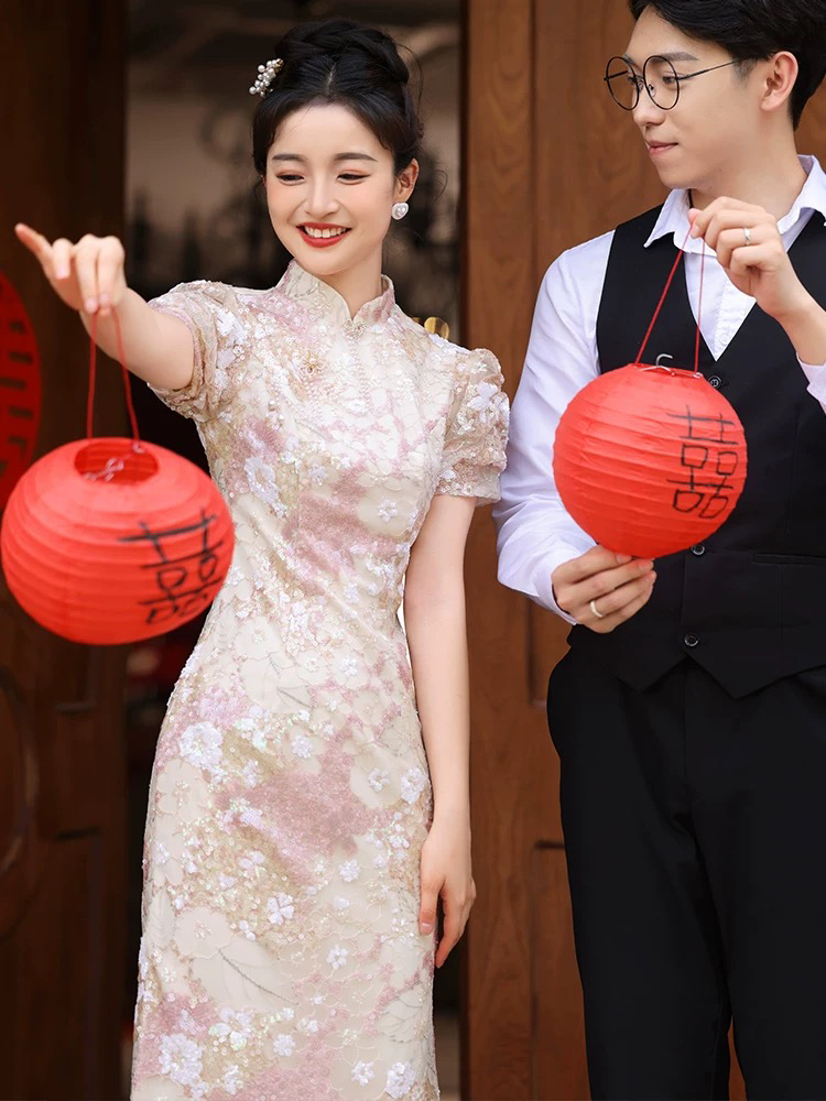 直播链接断码特价轻奢订婚晚礼服亮片粉色敬酒服新娘连衣裙旗袍