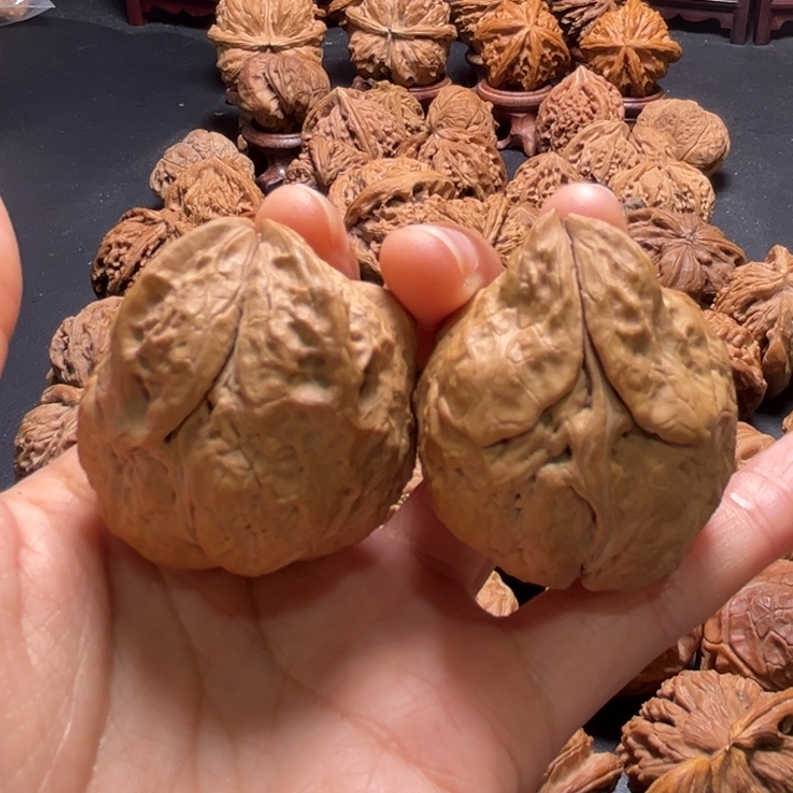 云铁小兔子异形核桃哈哈哈哈哈