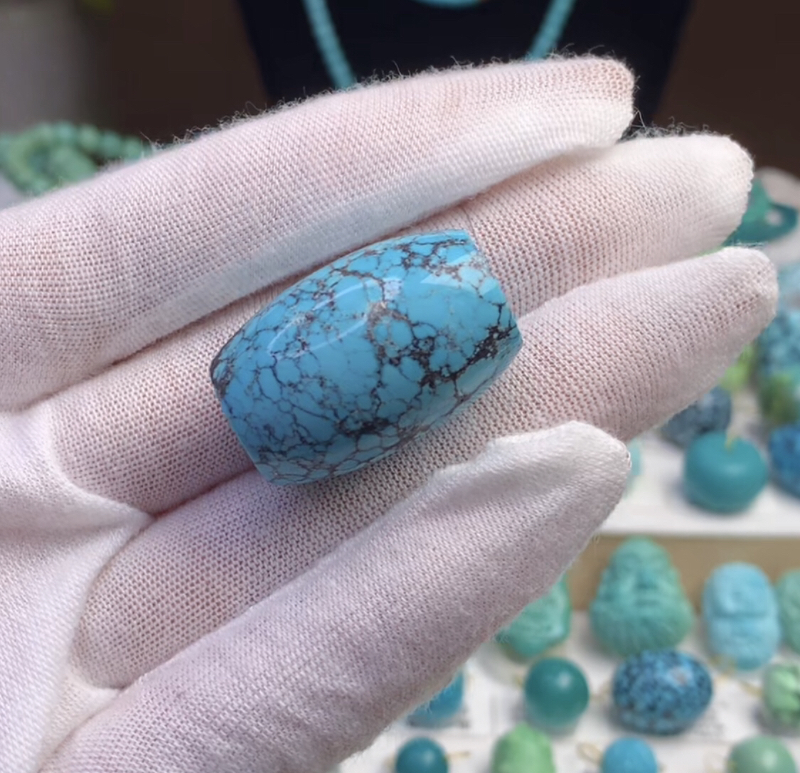 原矿绿松石网花桶珠19.45克