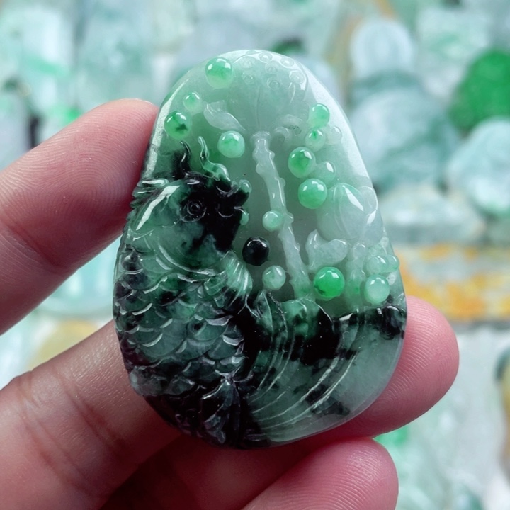 翡翠未镶嵌吊坠(不含链)