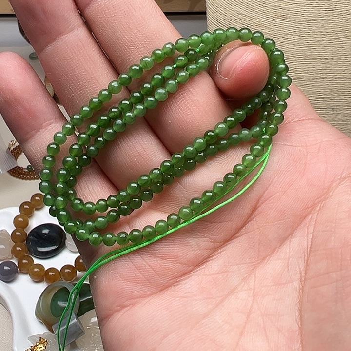 ****友和田玉未镶嵌手链