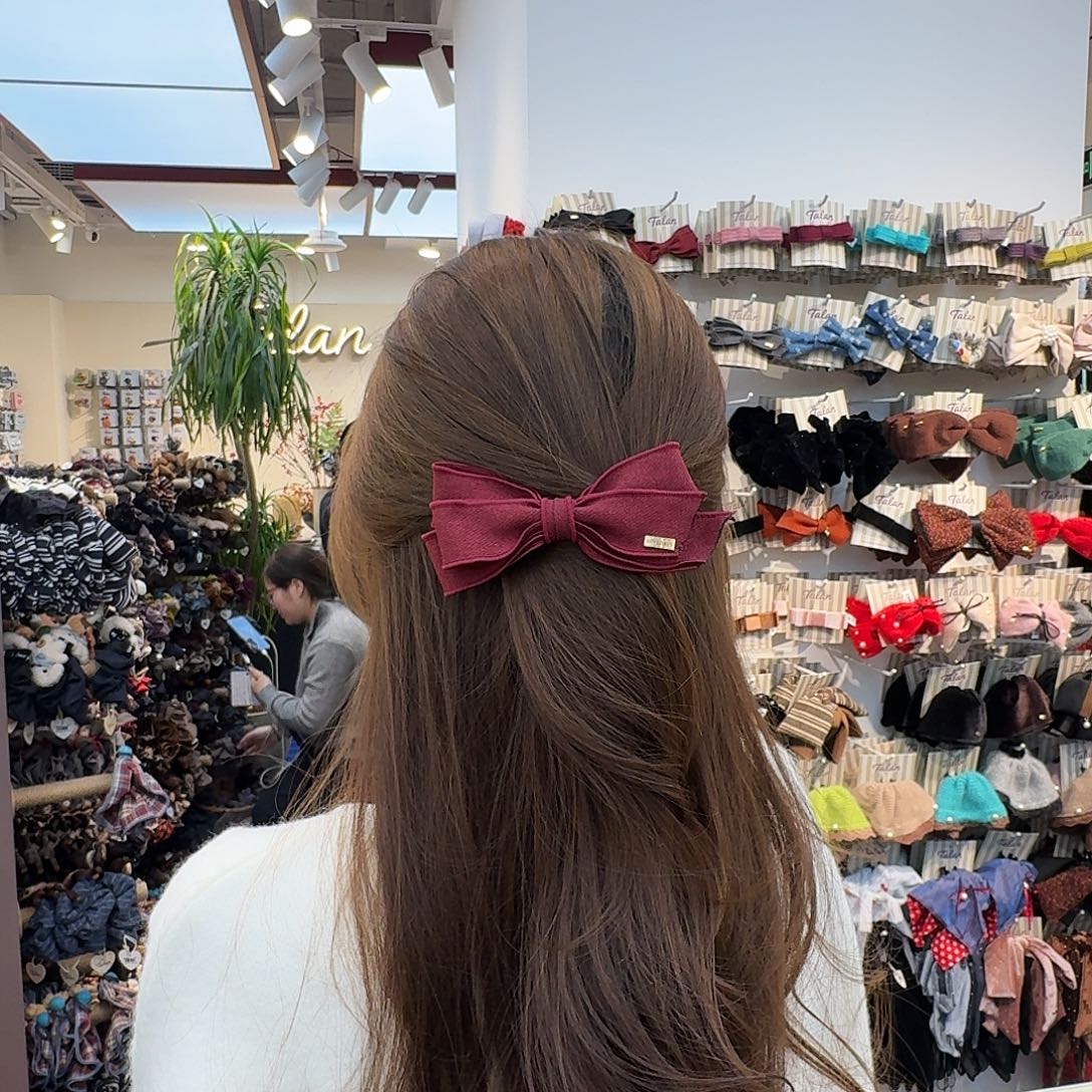 布艺非金属红色蝴蝶结弹簧夹