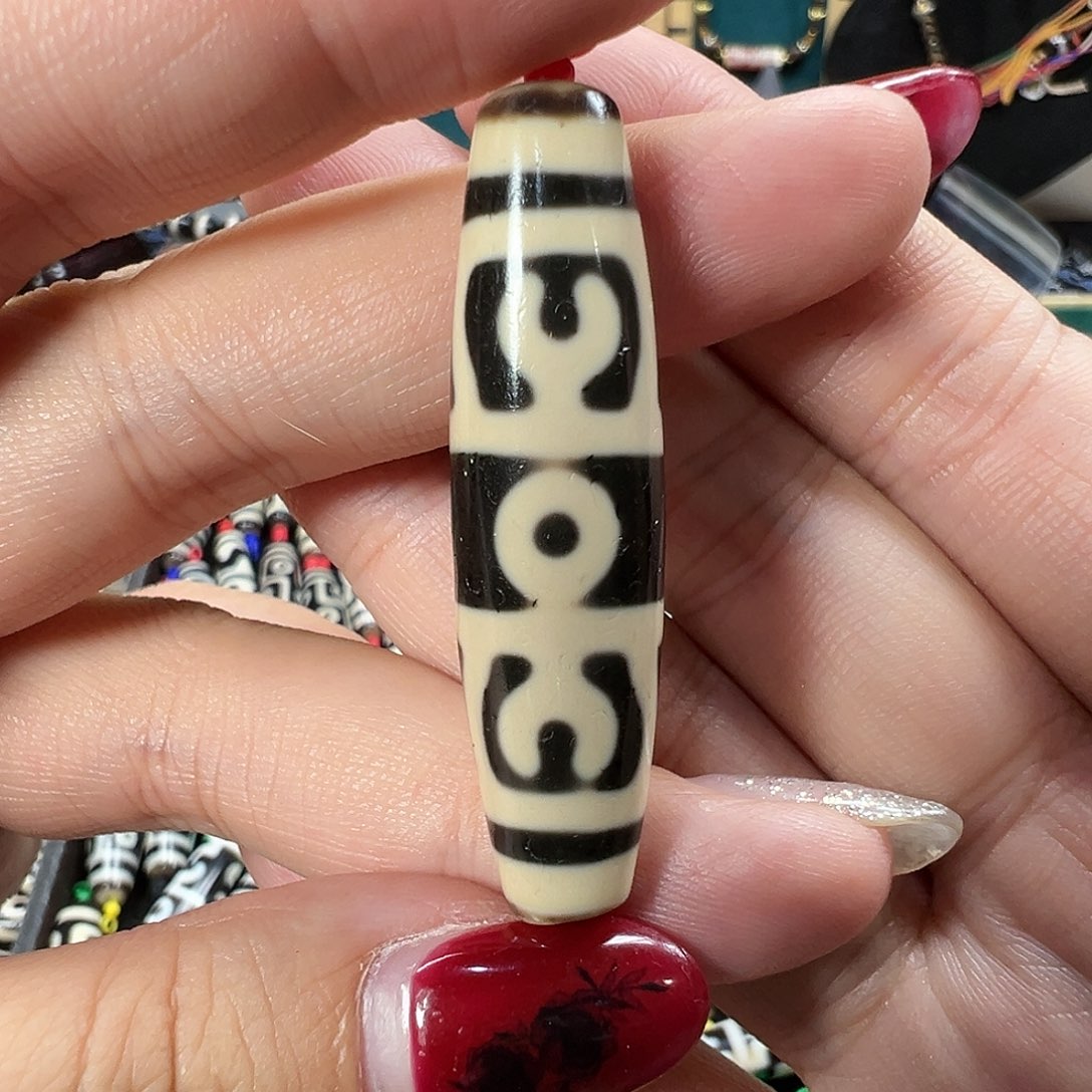 玛瑙/玉髓未镶嵌珠宝半成品聚缘奶黄金刚杵