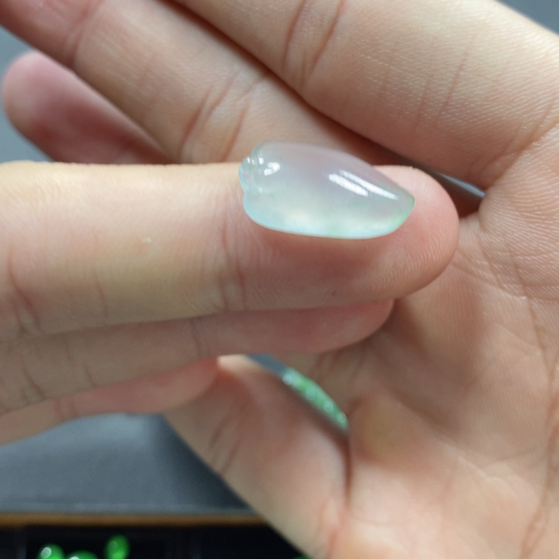 翡翠挂件未镶嵌翡翠珠宝翡翠珠宝