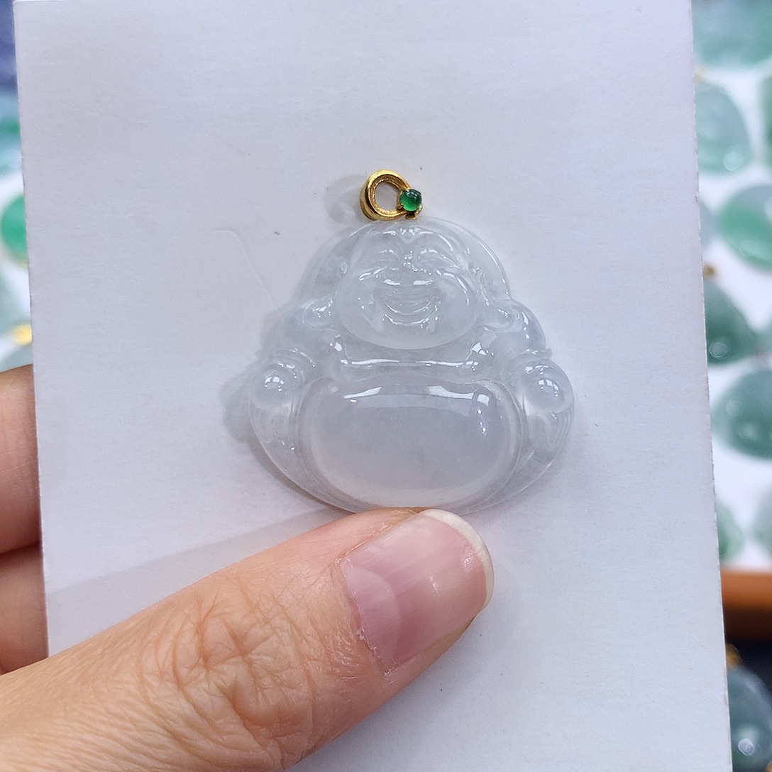翡翠18K金镶嵌颈饰翡翠吊坠