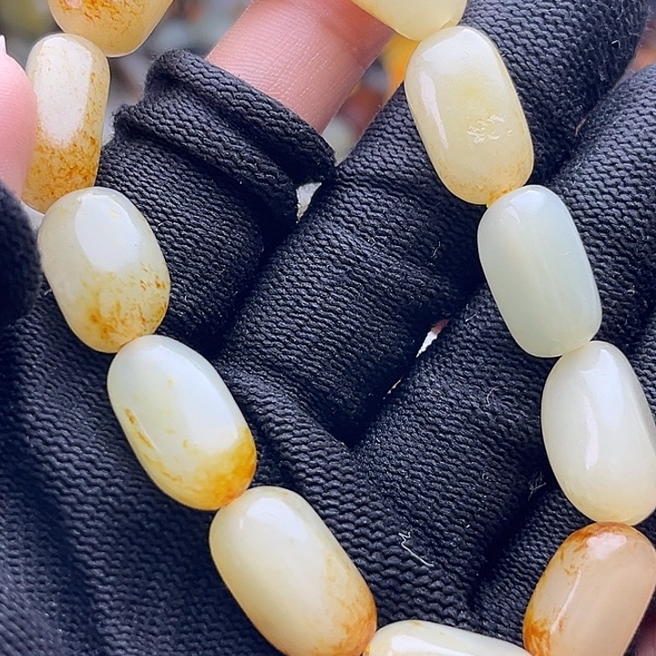 和田玉（糖玉）未镶嵌手链