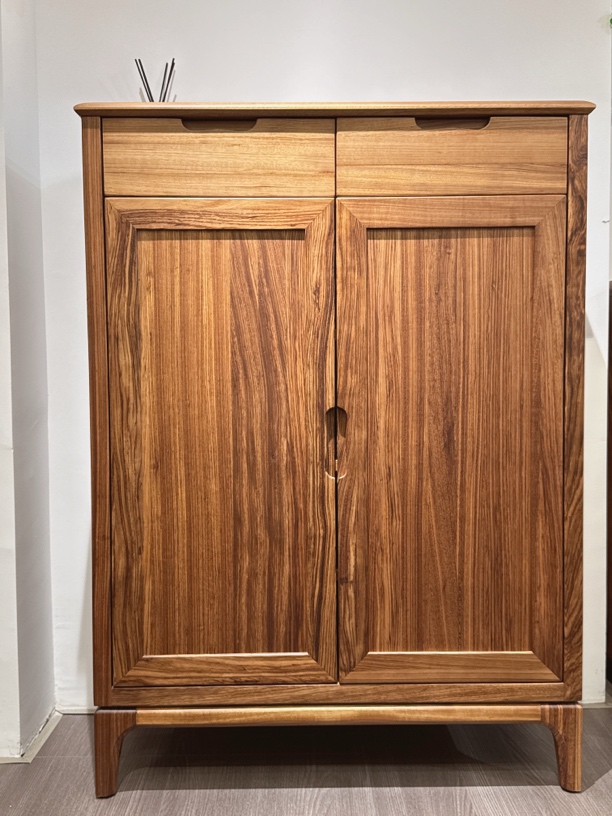 嘉城  旋律系列乌金木实木鞋柜