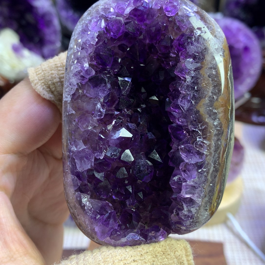 紫晶大型摆件（非配饰）未镶嵌