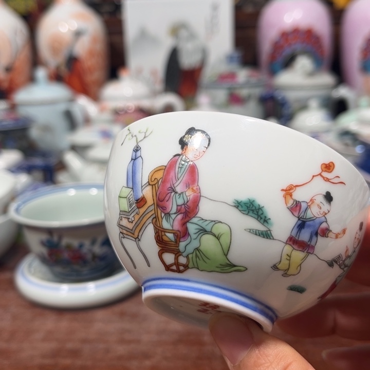 陶瓷 v nv g j nv b b b n b