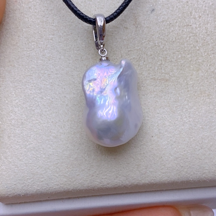 淡水珍珠未镶嵌吊坠(赠链)