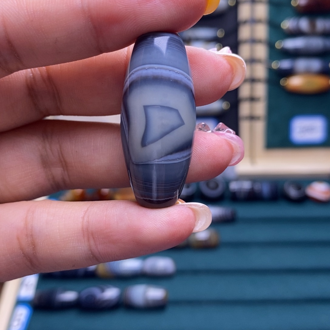 百***花玛瑙/玉髓合金颈饰