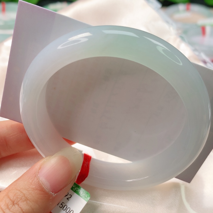 【闪购商品】翡翠手镯未镶嵌天然翡翠手镯