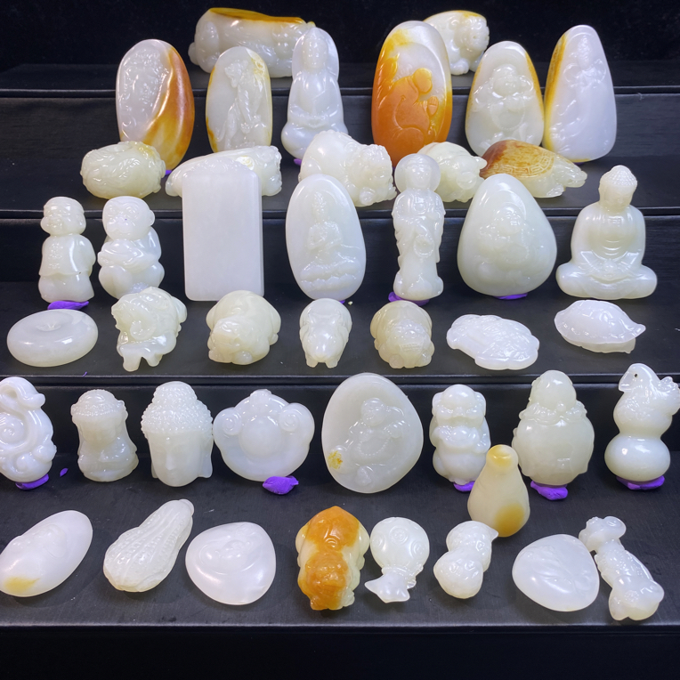 和田玉手工雕刻苏工手艺