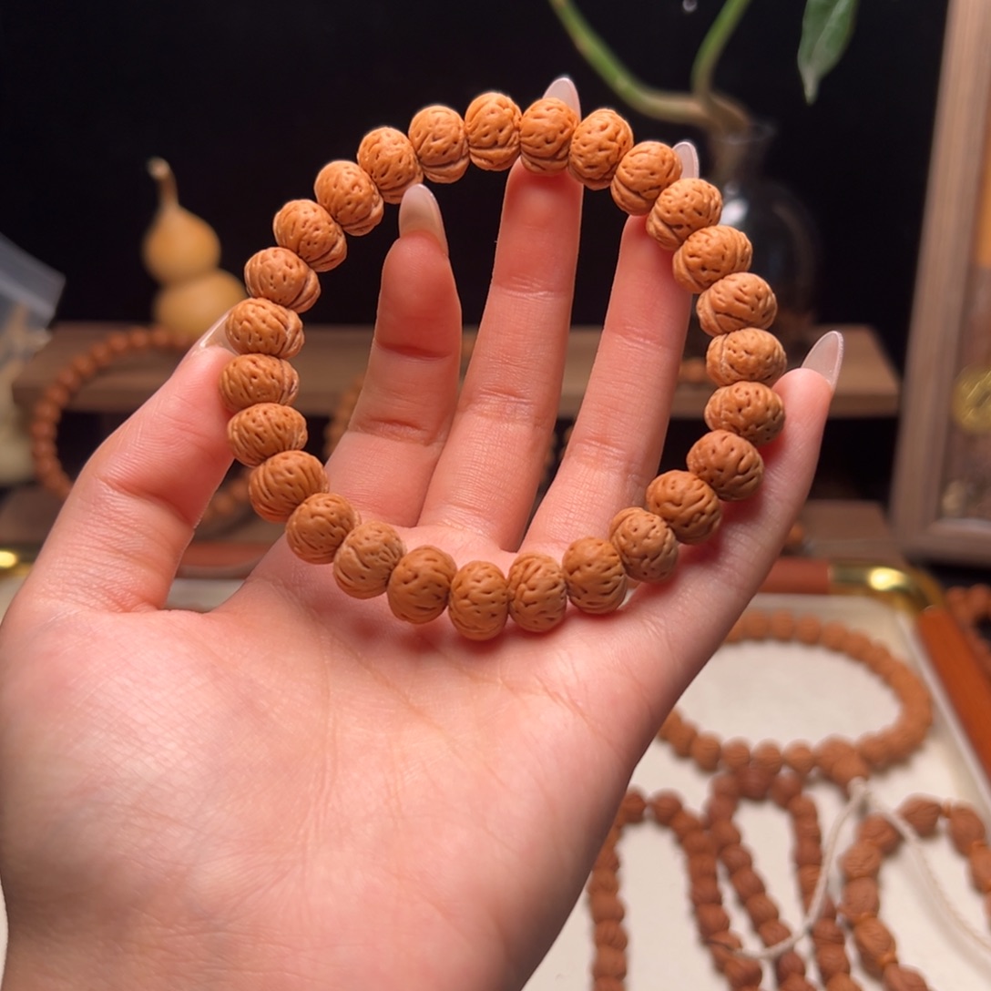 遇***√木质类陕西龙纹桃核1.2