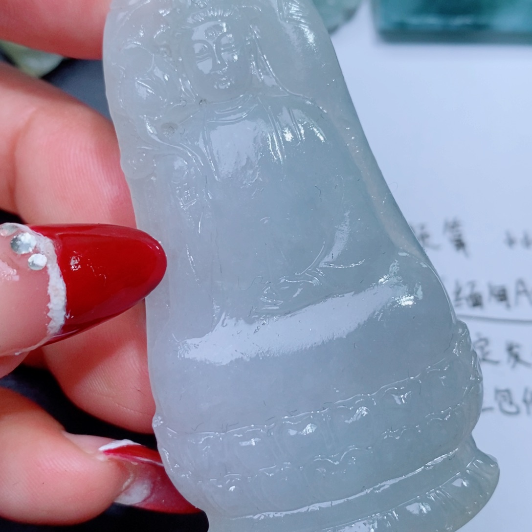 定制翡翠吊坠未镶嵌