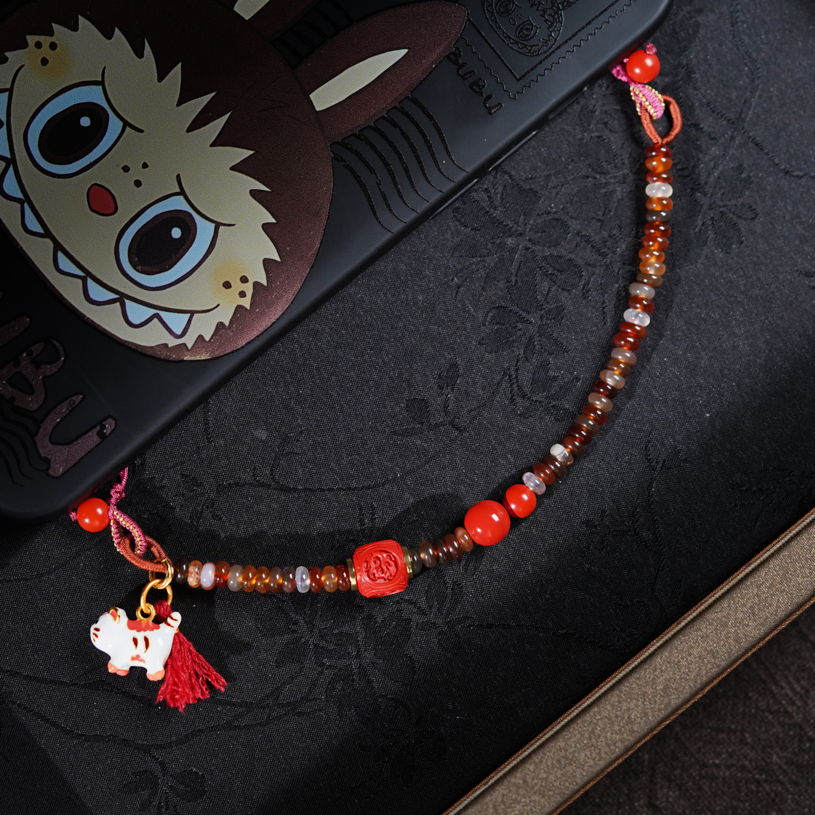 【左边婷姐】原创设计玛瑙直切药片手工编绳双头手机链挂件（L495）