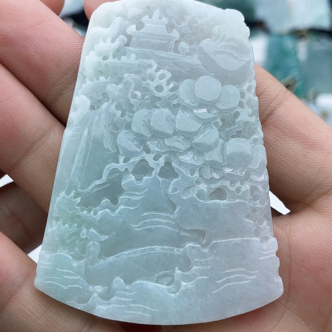 颈饰未镶嵌翡翠翡翠