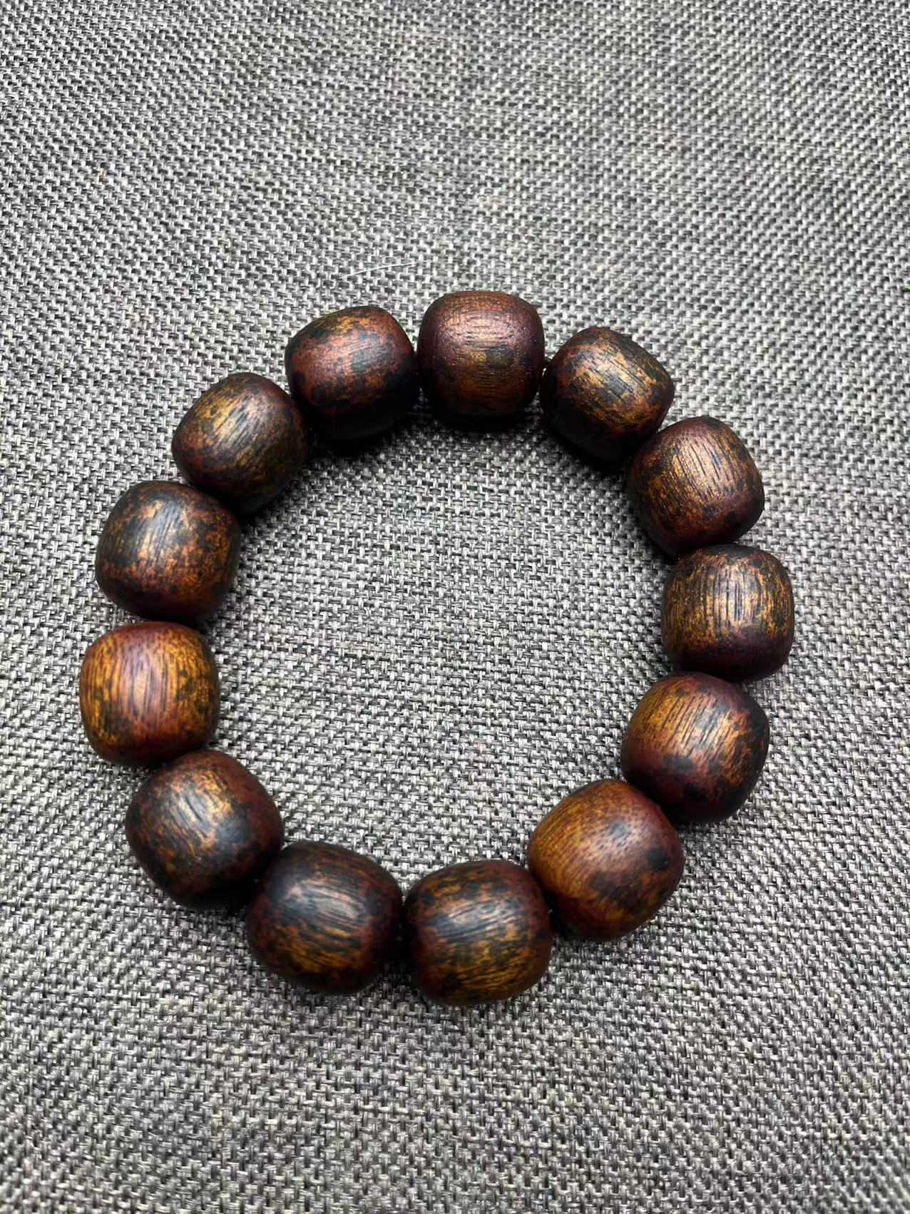 【利源文玩】沉香18mm 编号415