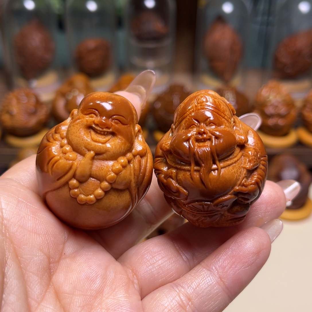 橄榄核把件财迷一对