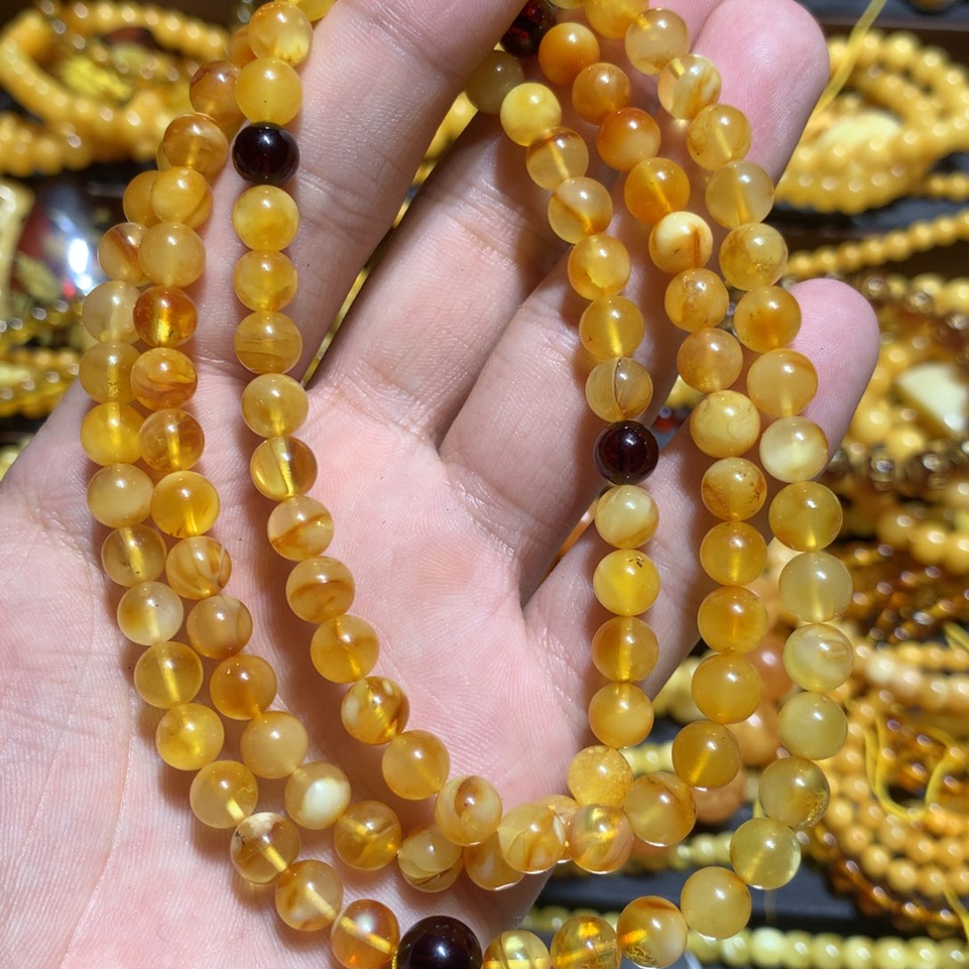 琥珀未镶嵌珠宝奇石