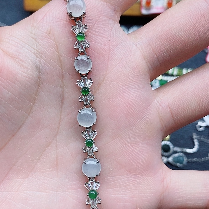 银S925镶嵌戒指翡翠燕*