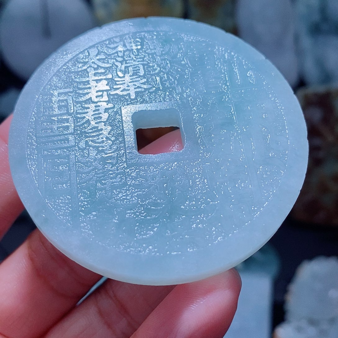 定制翡翠未镶嵌翡翠