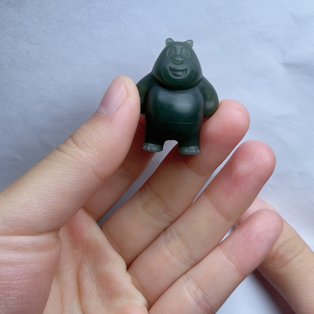 和田玉摆件。k k未镶嵌