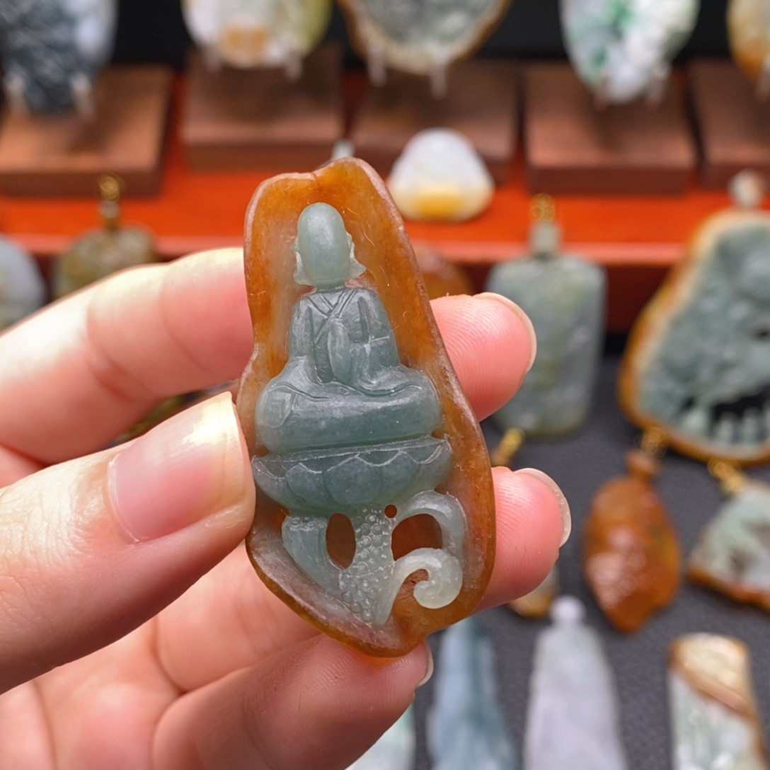 定制翡翠未镶嵌翡翠