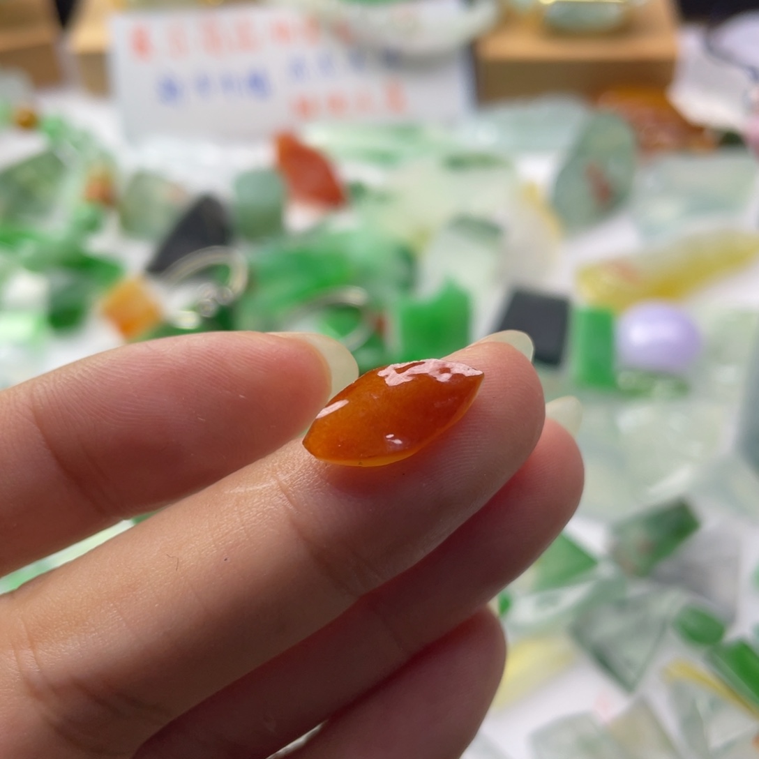 定制翡翠未镶嵌天然缅甸翡翠