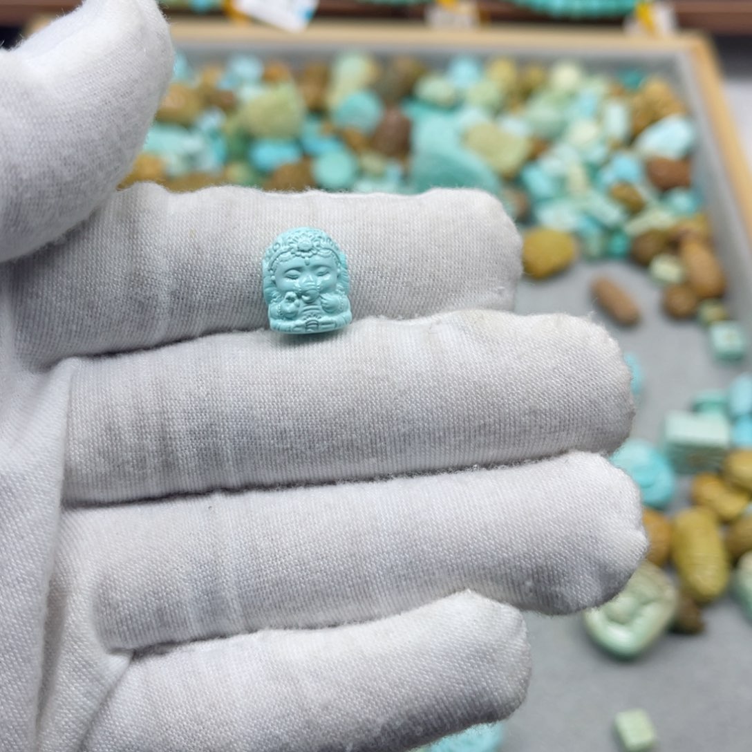 绿松石挂件未镶嵌