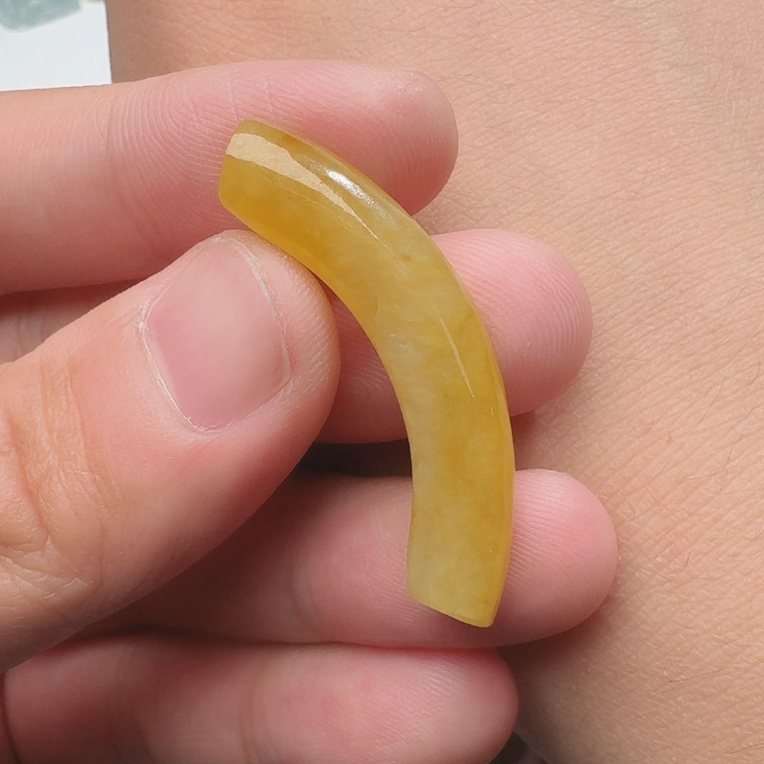 翡翠颈饰未镶嵌天然缅甸翡翠A货随形吊坠