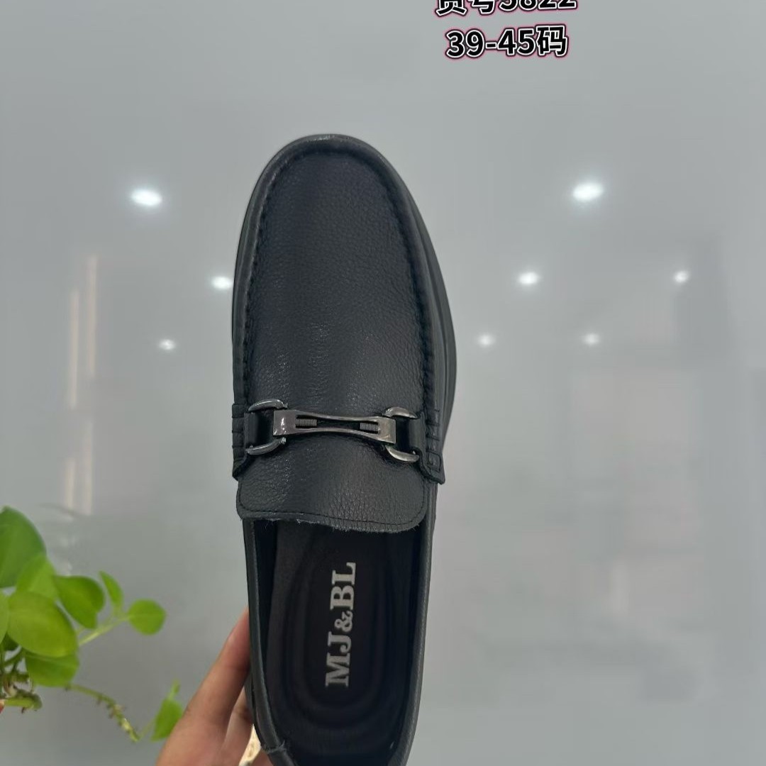 男式豆豆橡胶上线引流皮鞋牛皮