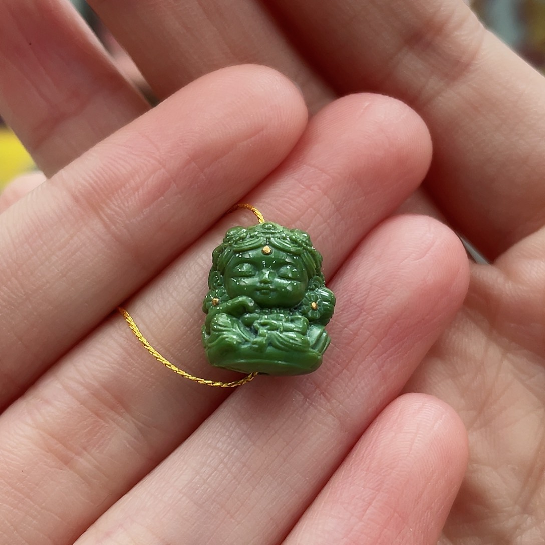 绿松石颈饰未镶嵌