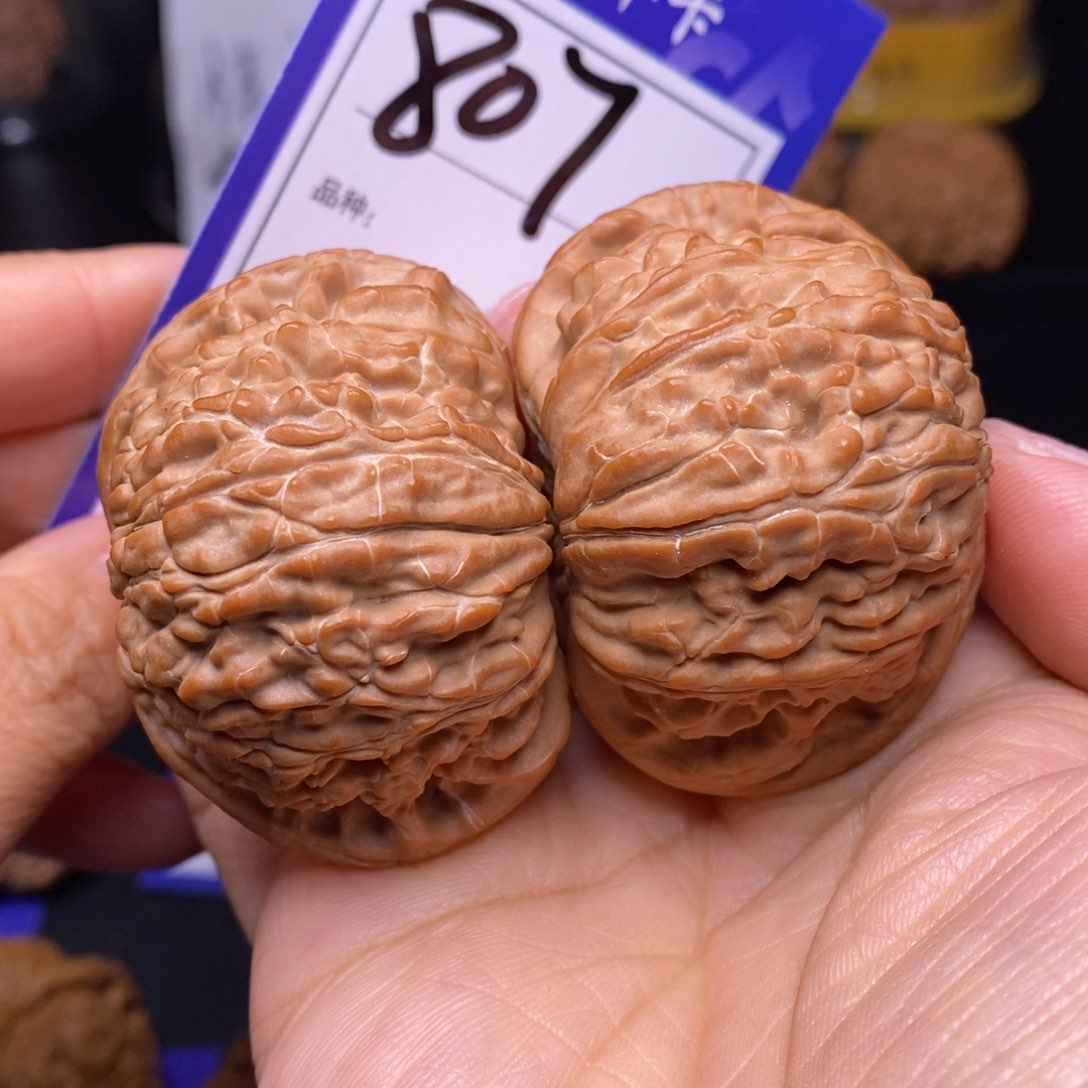 文玩核桃把件807号闷白49尺